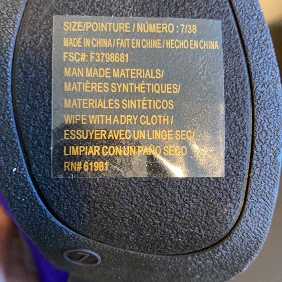 Forever Colorblock Heels - Picture 7 of 10